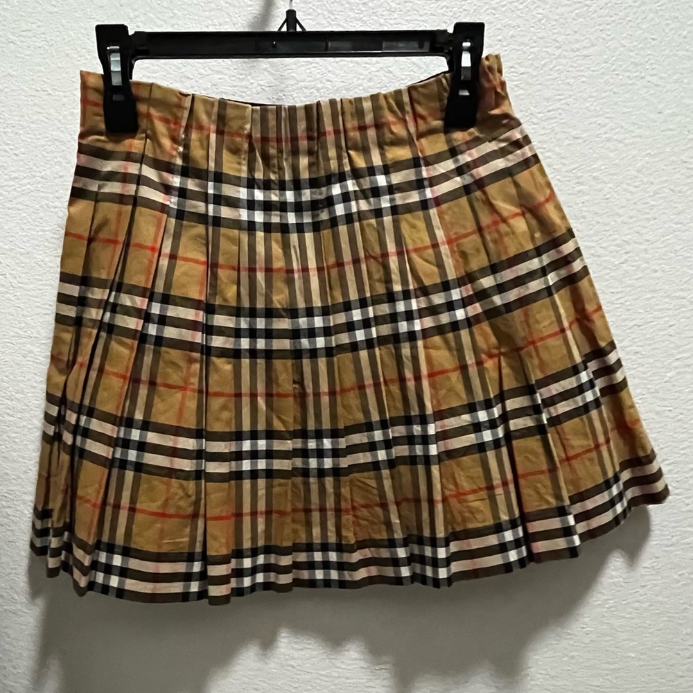 Authentic BURBERRY mini skirt